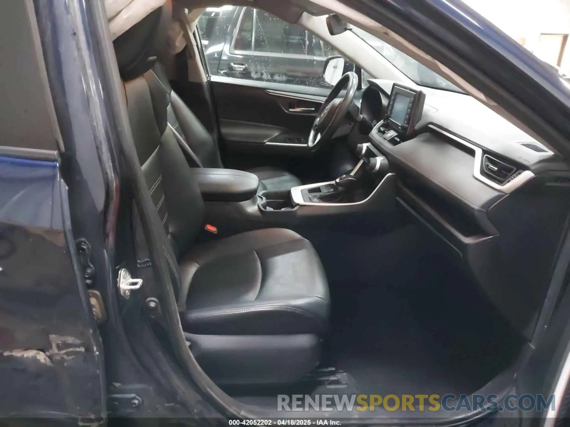 5 fotografías del automóvil dañado 2T3A1RFV8LW109315 TOYOTA RAV4 2020
