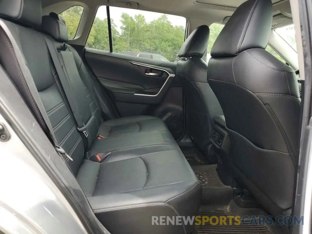 11 fotografías del automóvil dañado 2T3A1RFVXLW116864 TOYOTA RAV4 2020