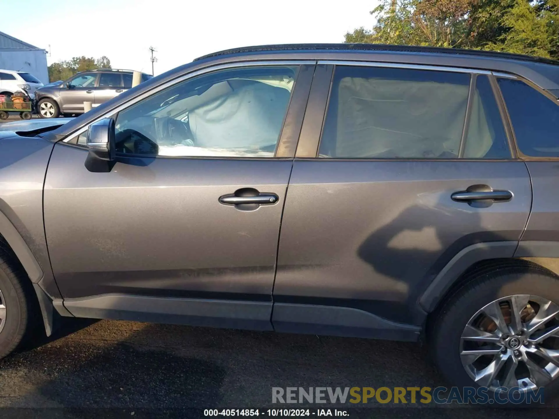 14 fotografías del automóvil dañado 2T3A1RFVXLW138699 TOYOTA RAV4 2020