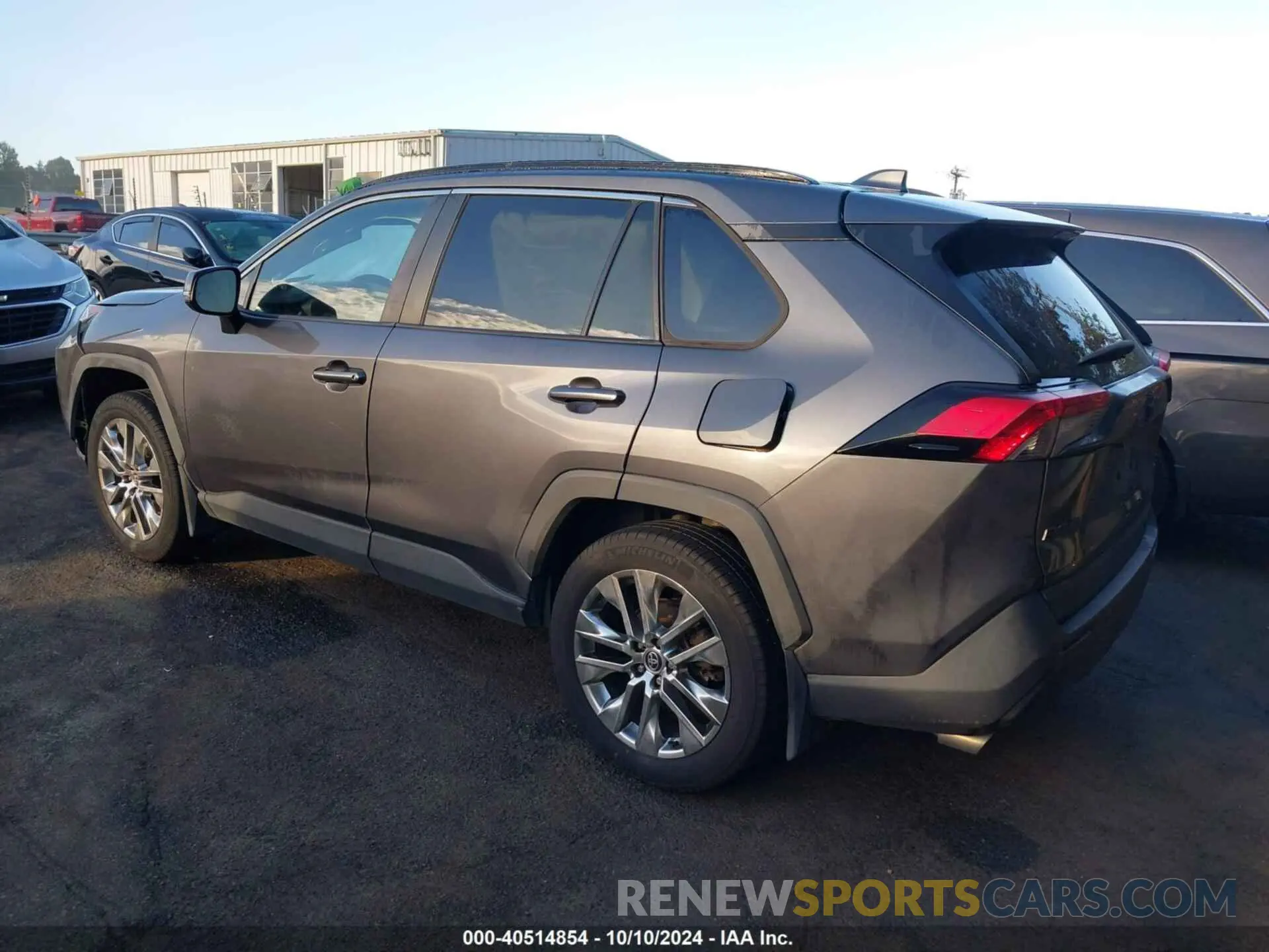 3 fotografías del automóvil dañado 2T3A1RFVXLW138699 TOYOTA RAV4 2020