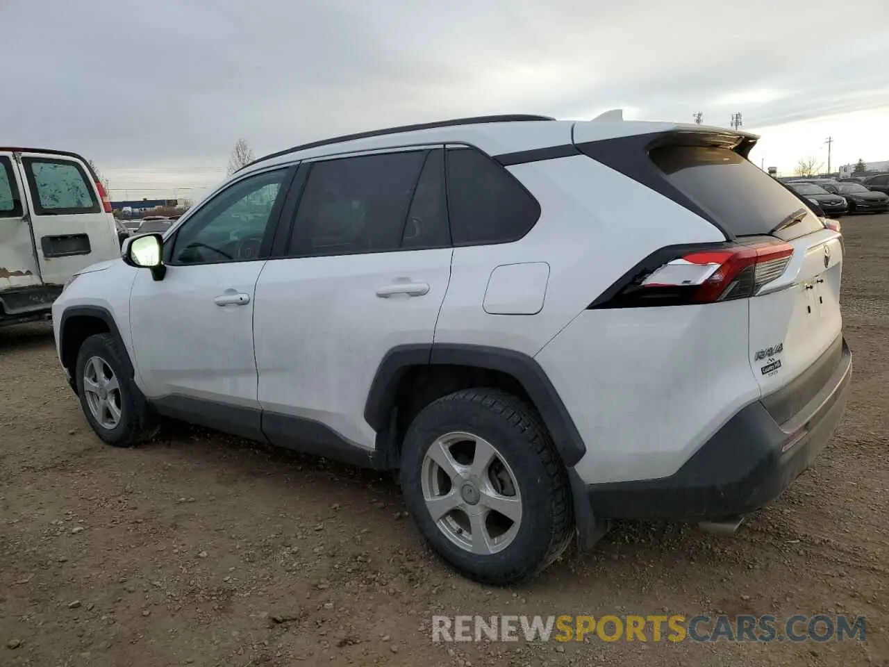 2 fotografías del automóvil dañado 2T3B1RFV4LC110869 TOYOTA RAV4 2020