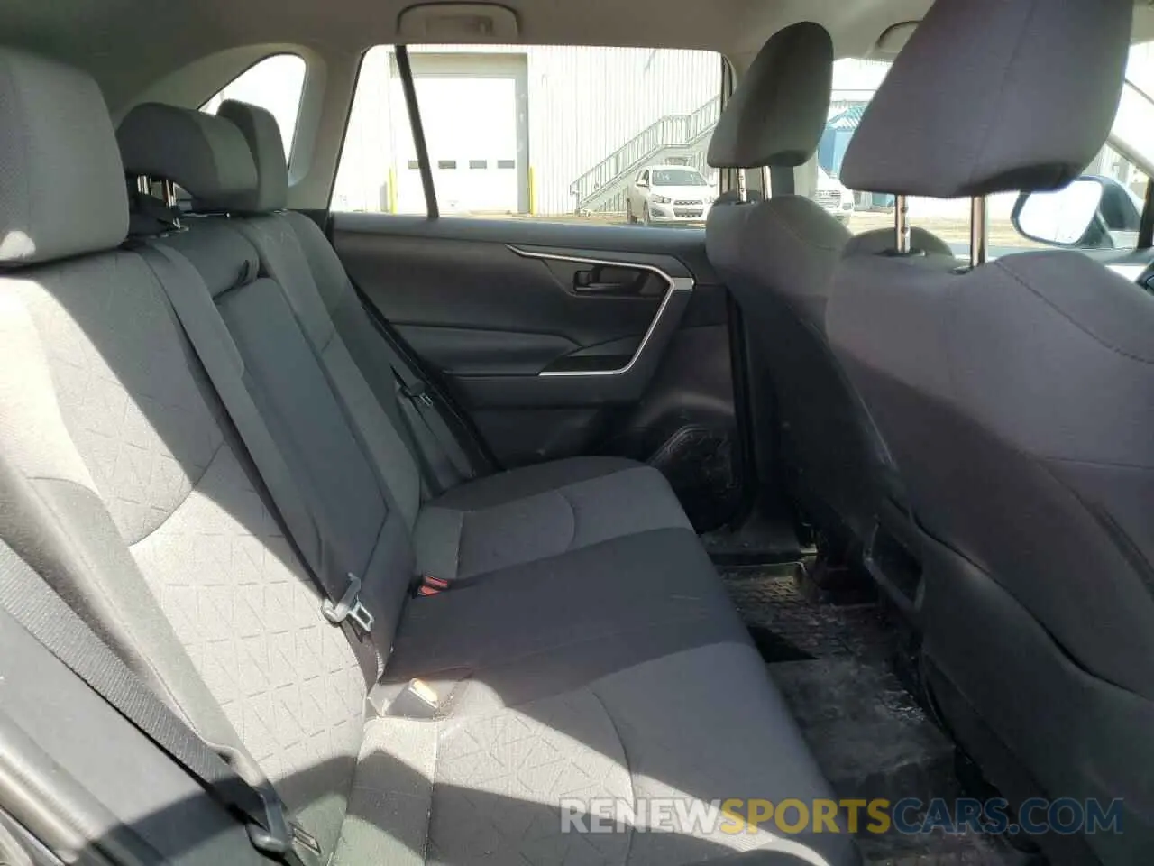10 fotografías del automóvil dañado 2T3B1RFVXLW121986 TOYOTA RAV4 2020
