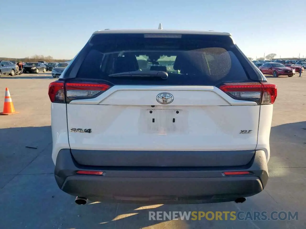 6 fotografías del automóvil dañado 2T3C1RFV0LC037343 TOYOTA RAV4 2020