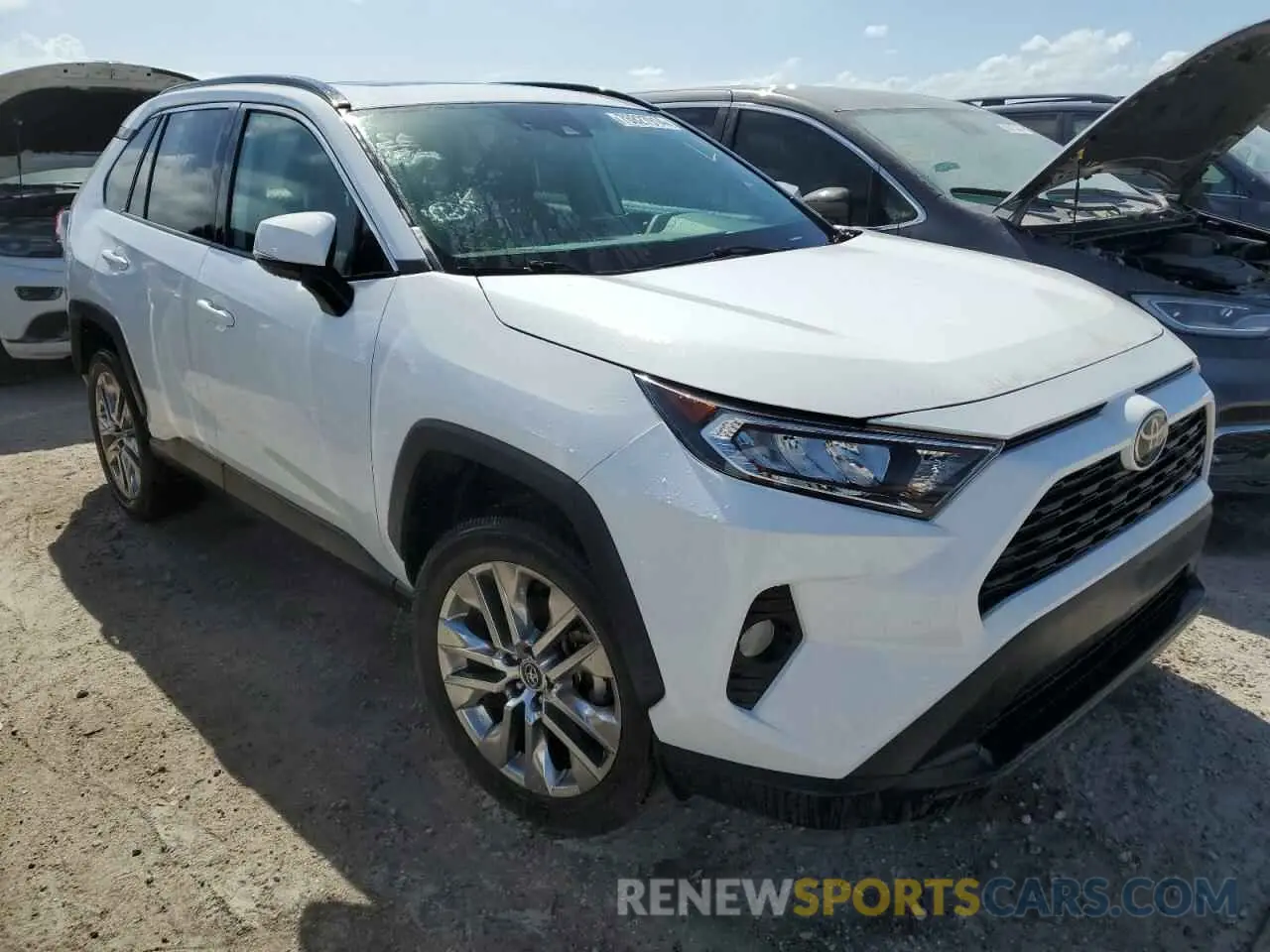 4 fotografías del automóvil dañado 2T3C1RFV1LC077172 TOYOTA RAV4 2020
