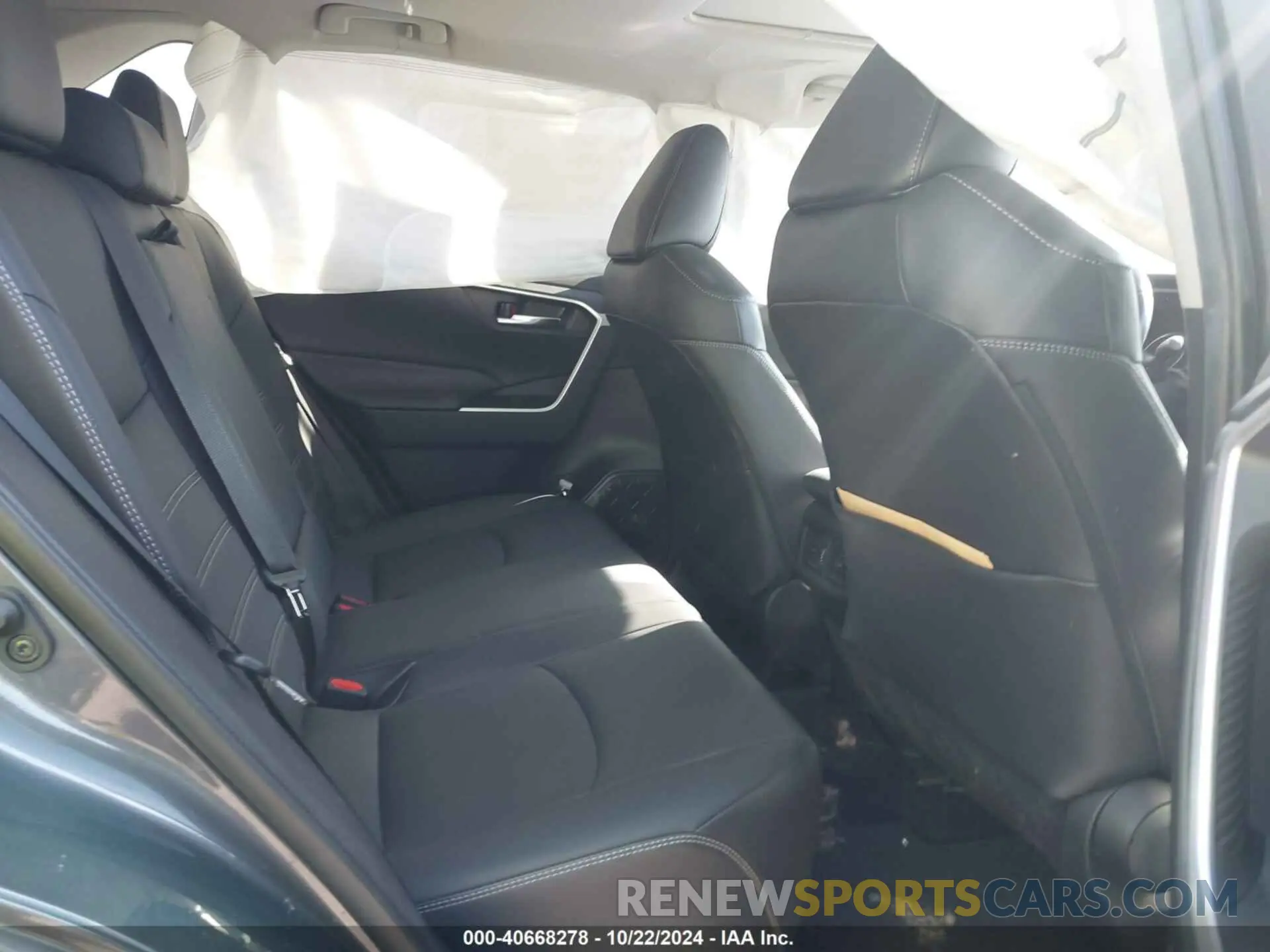 8 fotografías del automóvil dañado 2T3C1RFV2LC057190 TOYOTA RAV4 2020