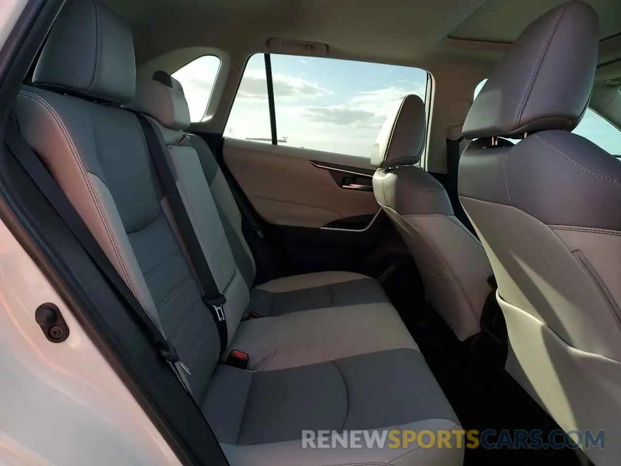 10 fotografías del automóvil dañado 2T3C1RFV4LC073925 TOYOTA RAV4 2020