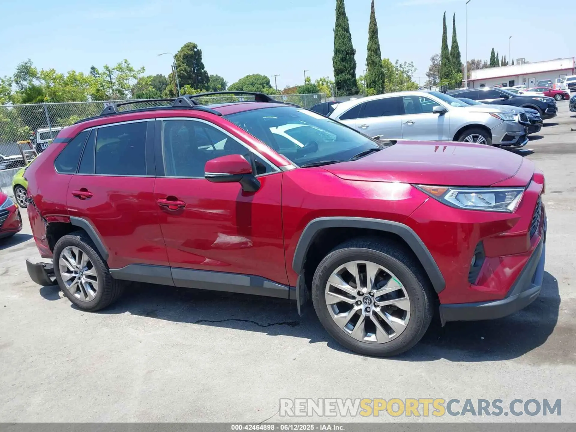 14 fotografías del automóvil dañado 2T3C1RFV5LW088979 TOYOTA RAV4 2020