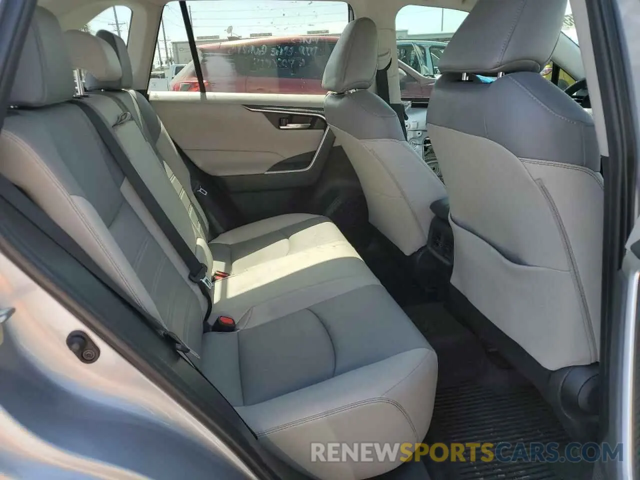 11 fotografías del automóvil dañado 2T3C1RFV6LW060060 TOYOTA RAV4 2020