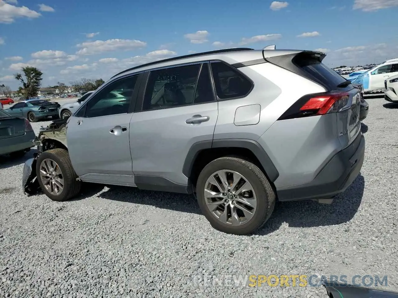 2 fotografías del automóvil dañado 2T3C1RFV6LW060060 TOYOTA RAV4 2020