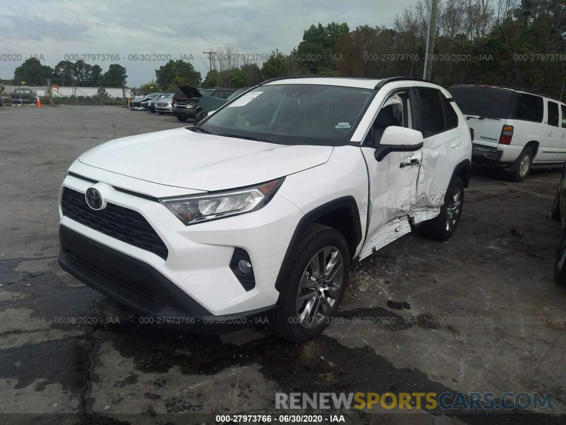 2 fotografías del automóvil dañado 2T3C1RFV7LC039266 TOYOTA RAV4 2020