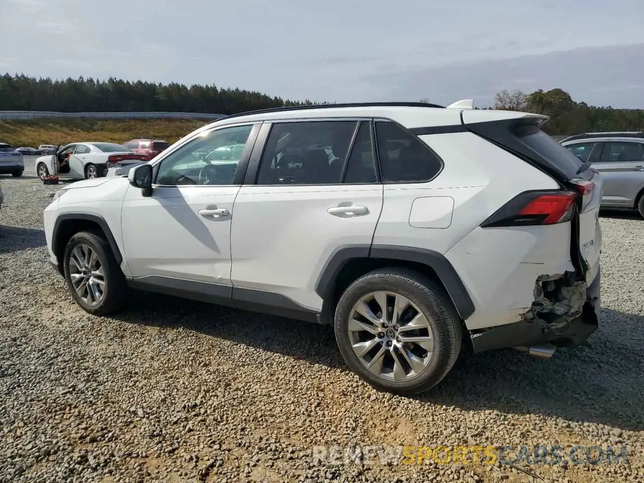 2 fotografías del automóvil dañado 2T3C1RFV7LW060004 TOYOTA RAV4 2020