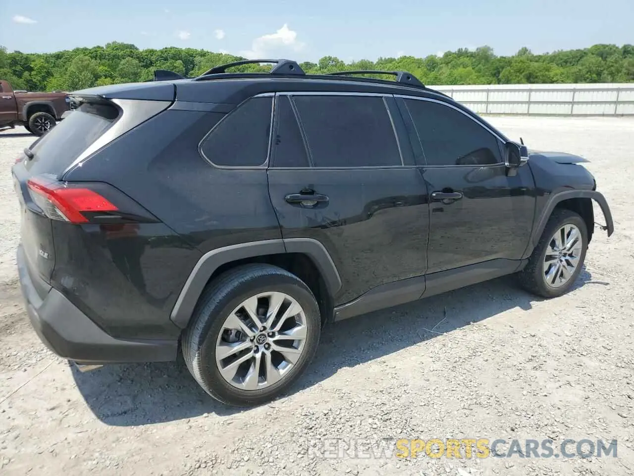 3 fotografías del automóvil dañado 2T3C1RFV8LC065620 TOYOTA RAV4 2020