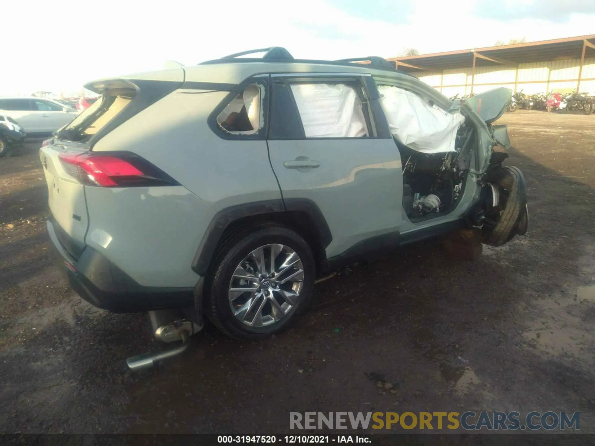 4 fotografías del automóvil dañado 2T3C1RFV8LW072923 TOYOTA RAV4 2020