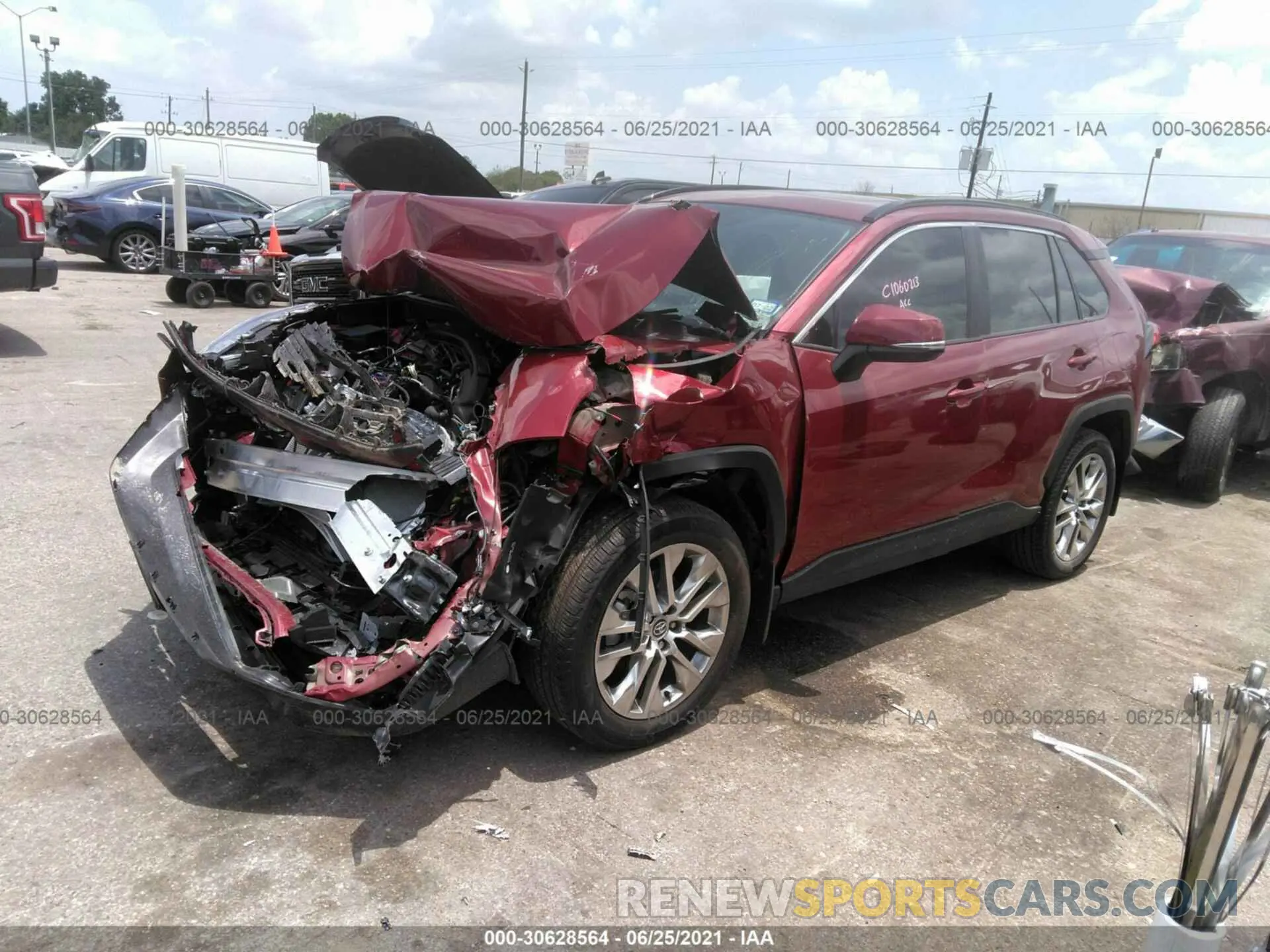 2 fotografías del automóvil dañado 2T3C1RFVXLW083907 TOYOTA RAV4 2020