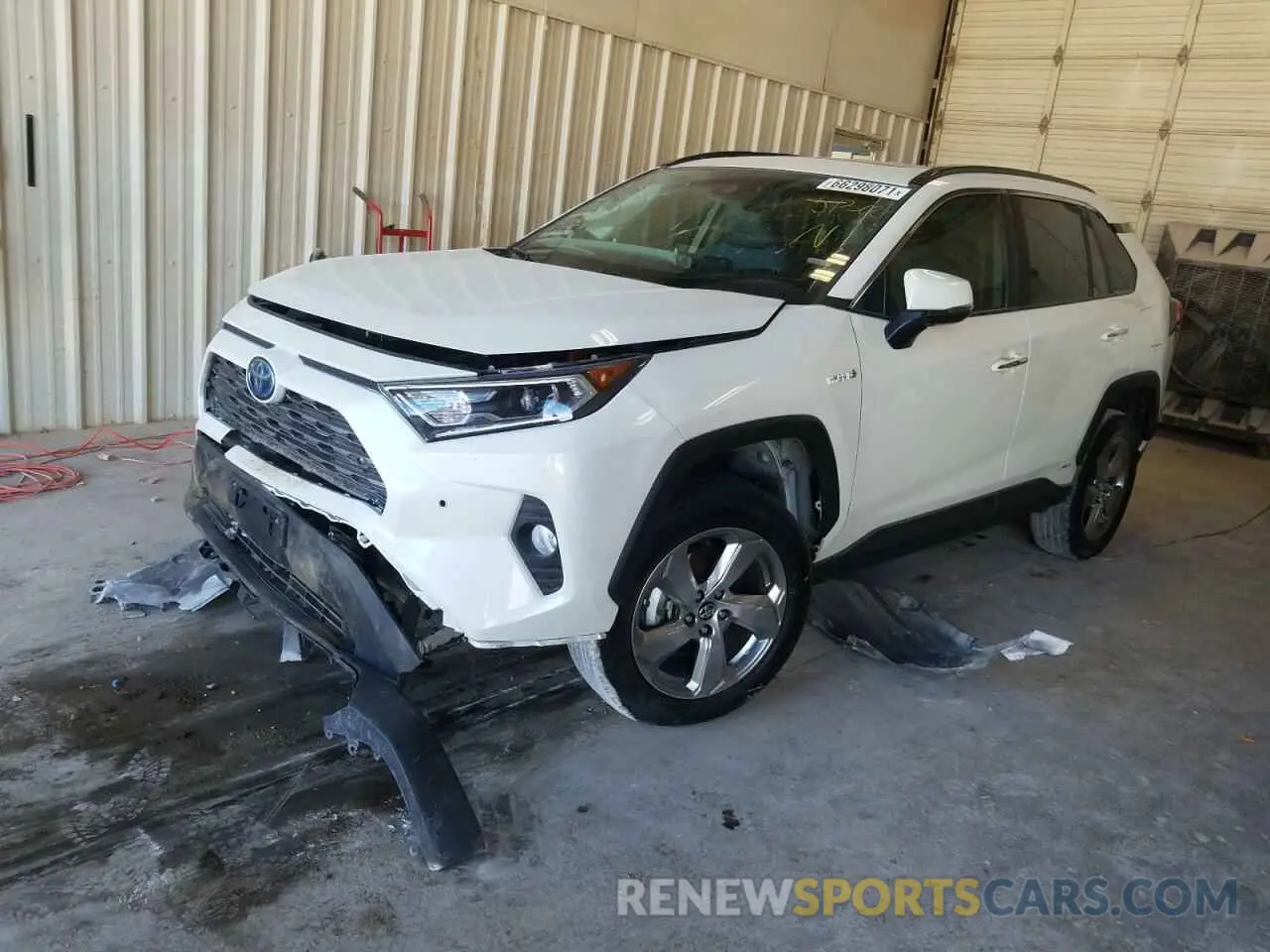 2 fotografías del automóvil dañado 2T3DWRFV6LW064051 TOYOTA RAV4 2020