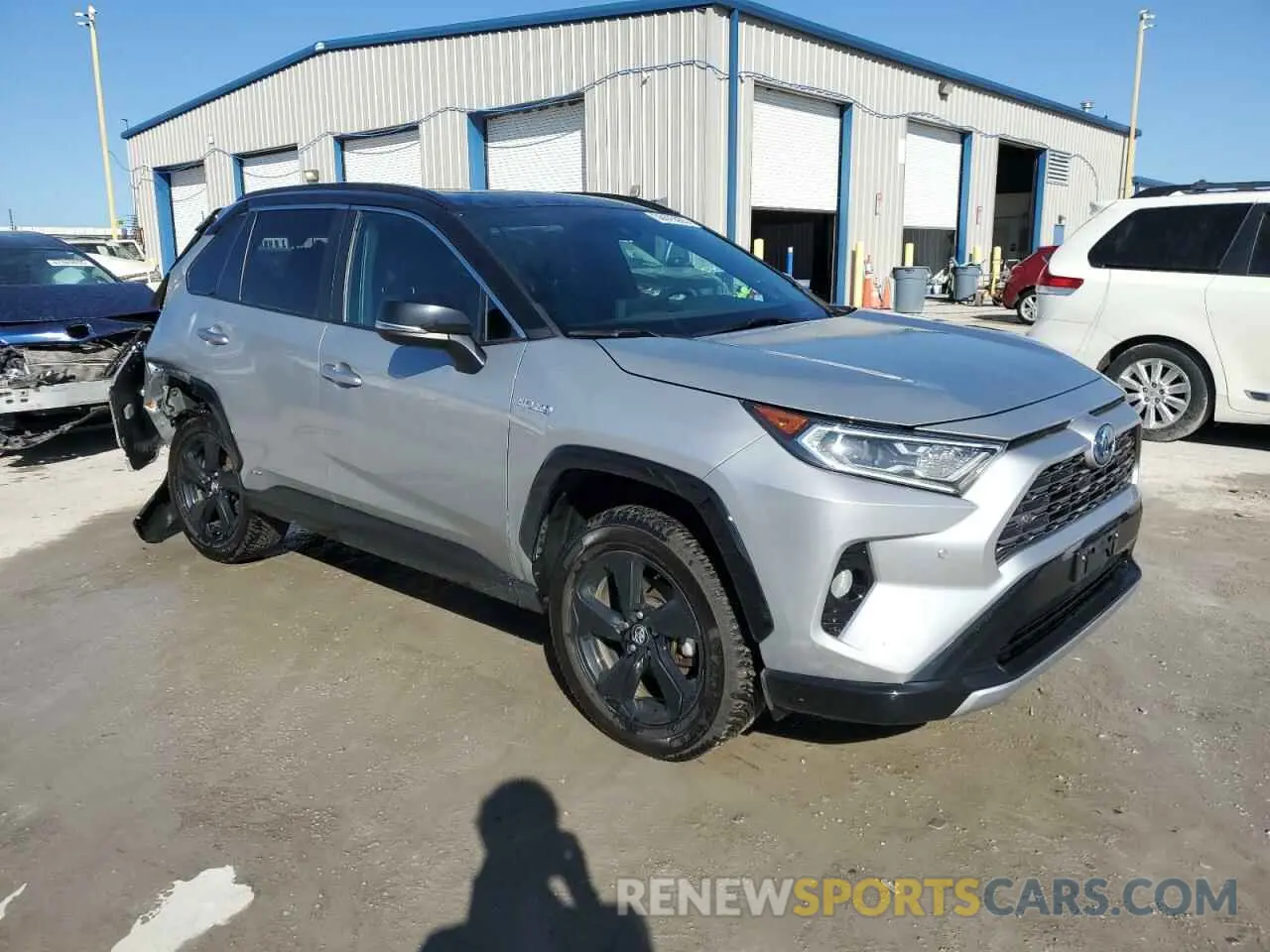 4 fotografías del automóvil dañado 2T3EWRFV1LW081926 TOYOTA RAV4 2020