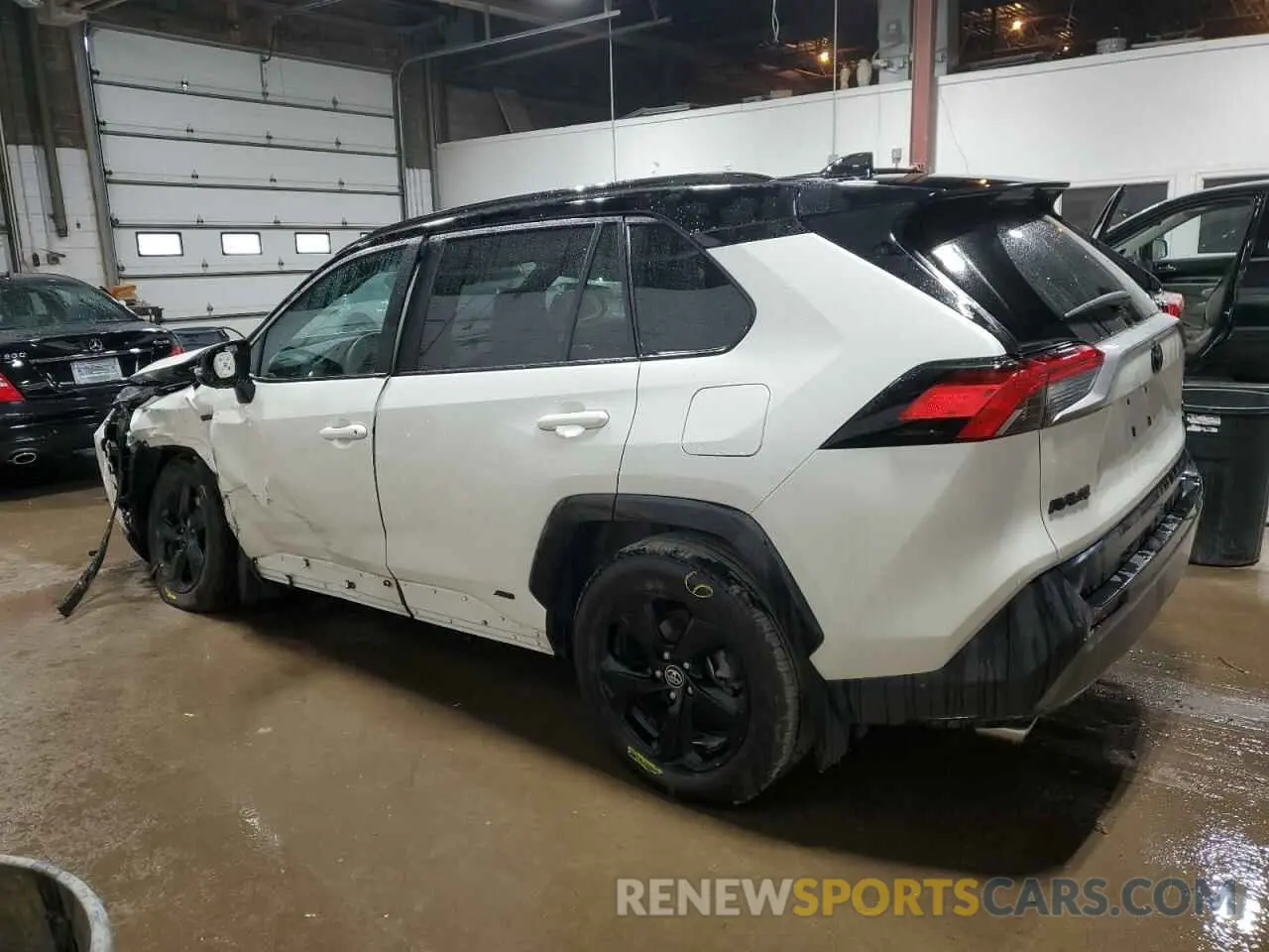 2 fotografías del automóvil dañado 2T3EWRFV8LW084936 TOYOTA RAV4 2020