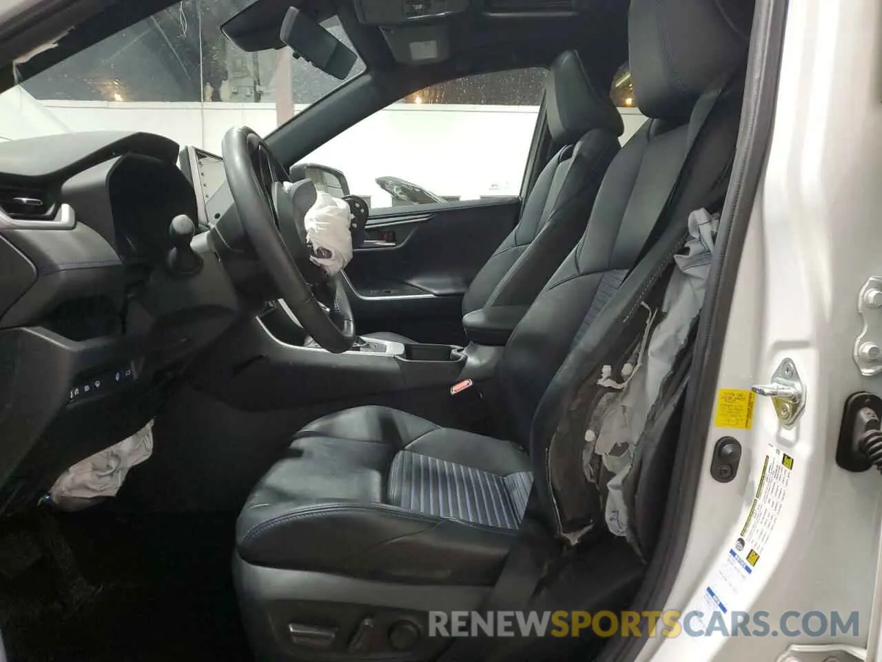 7 fotografías del automóvil dañado 2T3EWRFV8LW084936 TOYOTA RAV4 2020