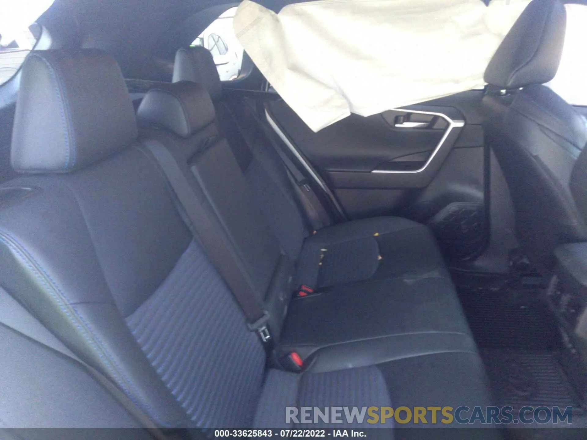 8 fotografías del automóvil dañado 2T3EWRFV8LW090025 TOYOTA RAV4 2020