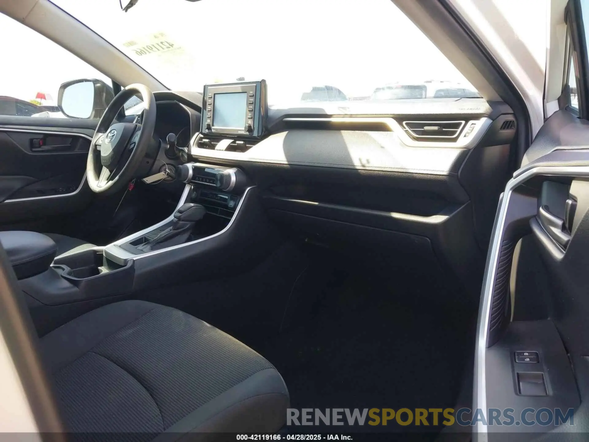 5 fotografías del automóvil dañado 2T3F1RFV0LC090346 TOYOTA RAV4 2020