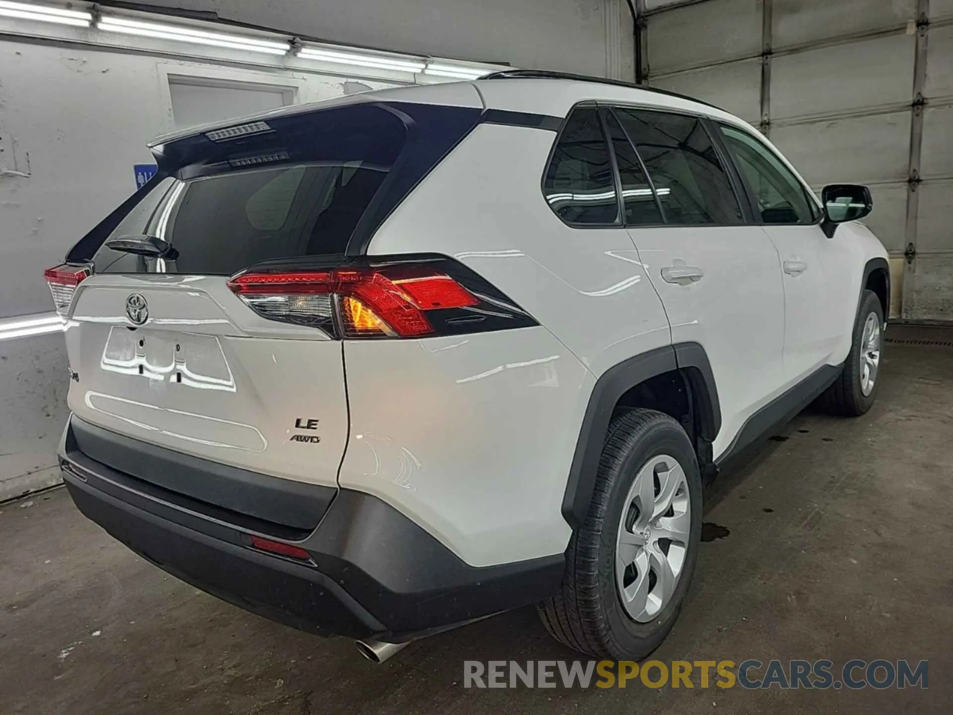 26 fotografías del automóvil dañado 2T3F1RFV0LW130438 TOYOTA RAV4 2020