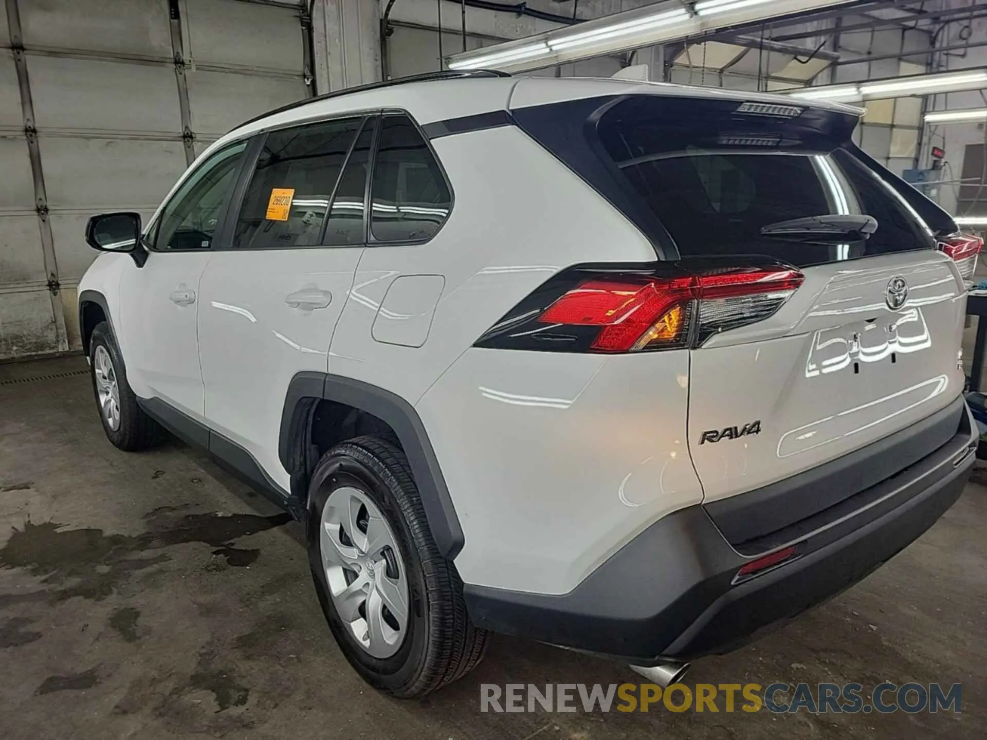 9 fotografías del automóvil dañado 2T3F1RFV0LW130438 TOYOTA RAV4 2020
