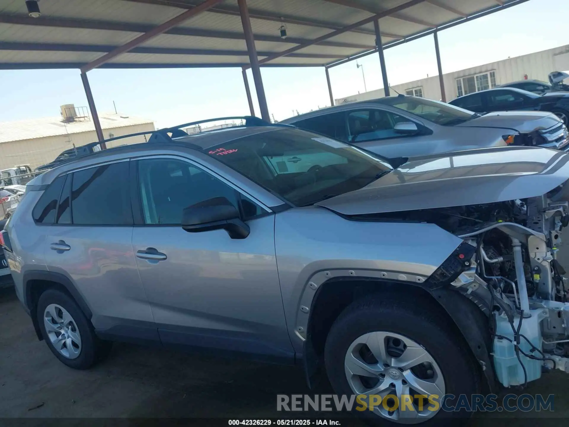 14 fotografías del automóvil dañado 2T3F1RFV3LC101758 TOYOTA RAV4 2020