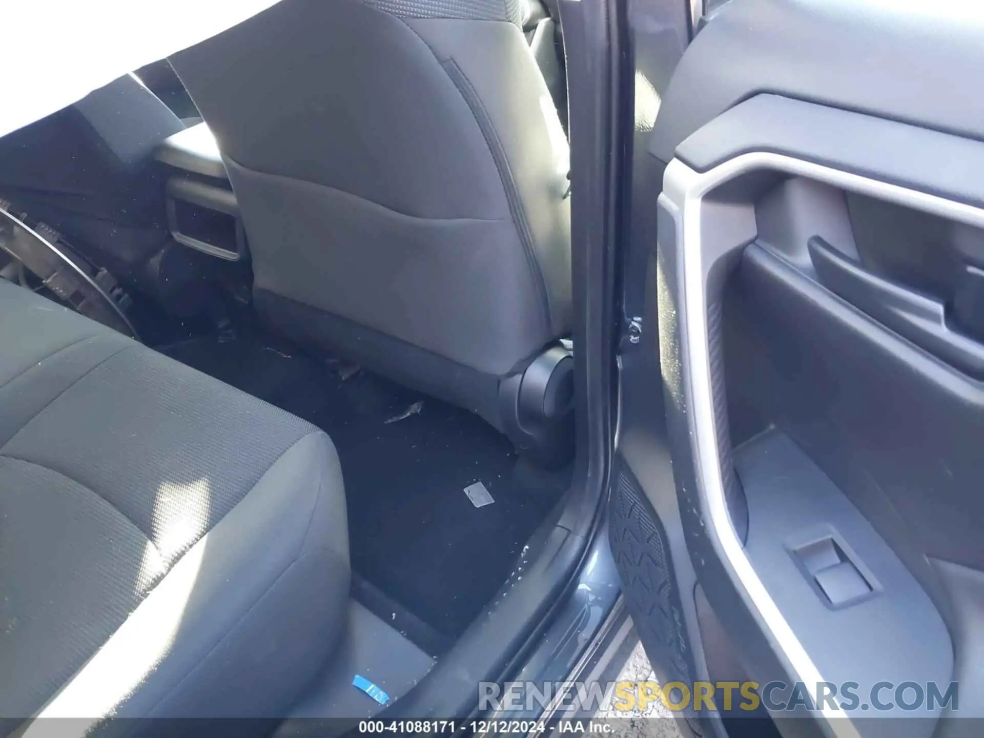 8 fotografías del automóvil dañado 2T3F1RFV3LC106703 TOYOTA RAV4 2020