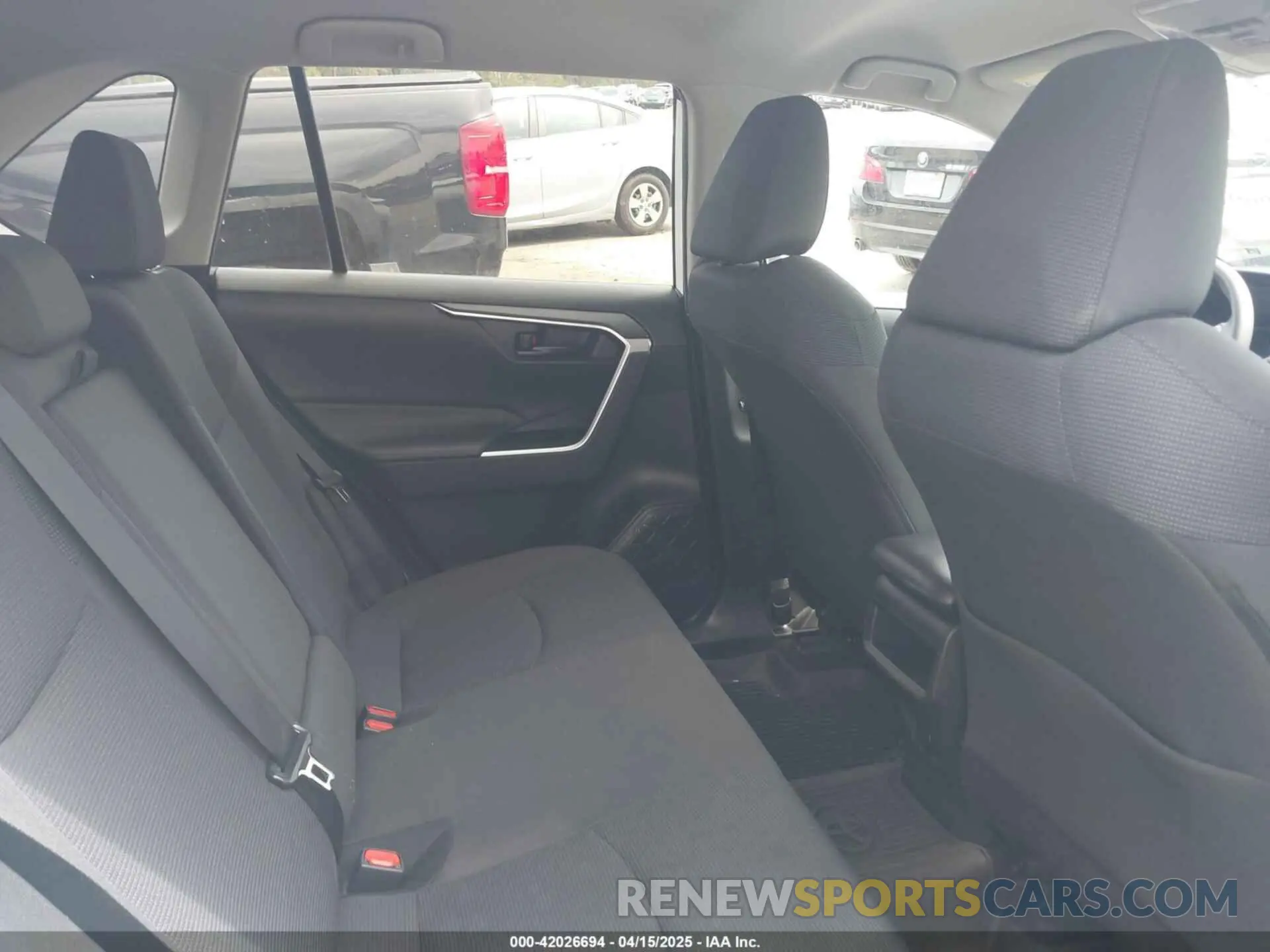 8 fotografías del automóvil dañado 2T3F1RFV3LC115255 TOYOTA RAV4 2020