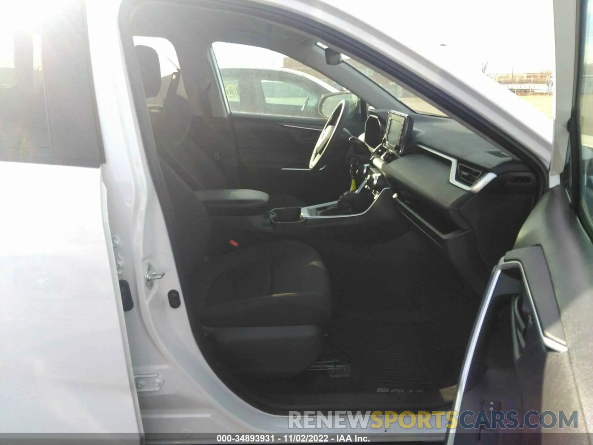 5 fotografías del automóvil dañado 2T3F1RFV4LC112512 TOYOTA RAV4 2020
