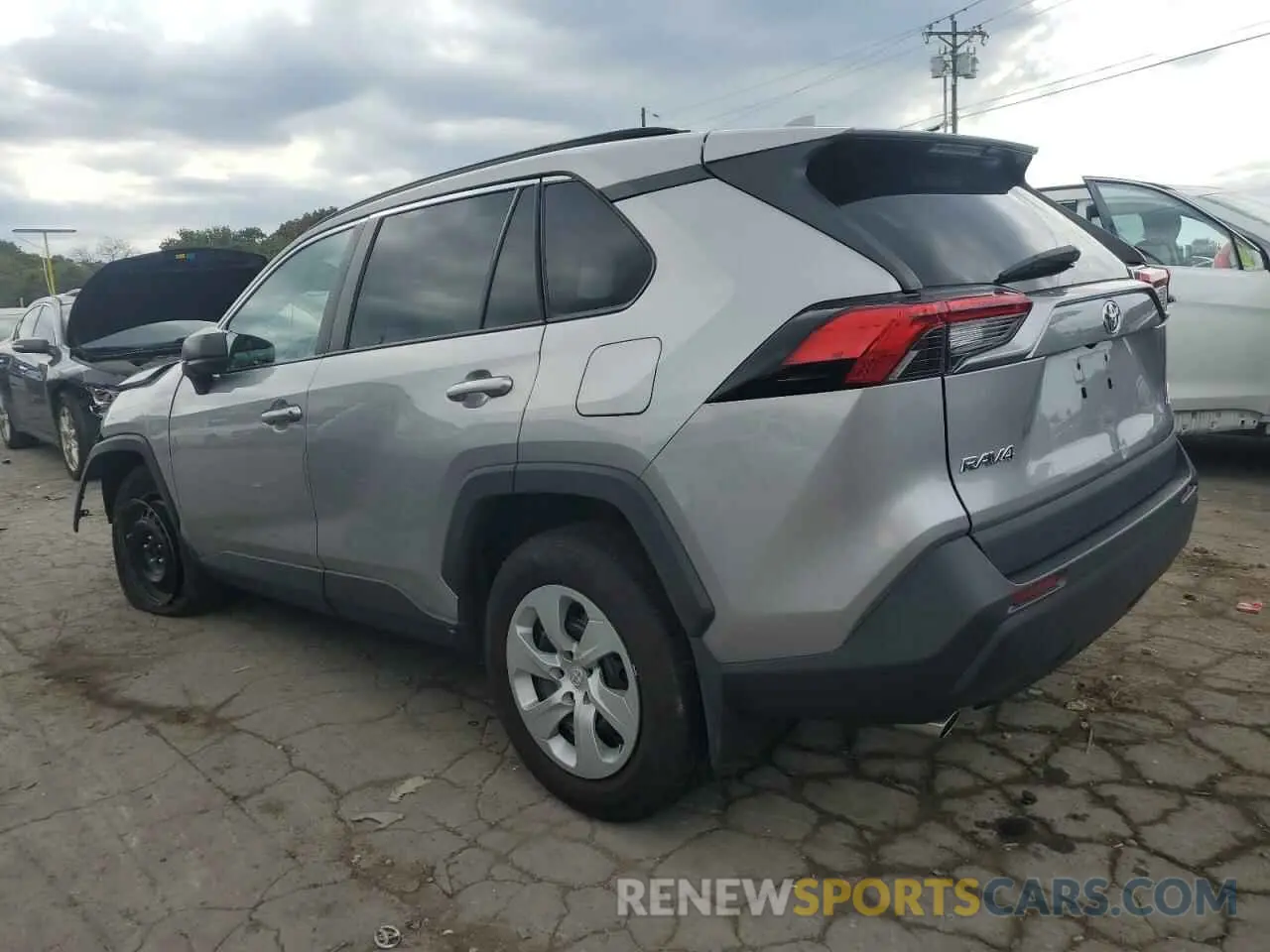 2 fotografías del automóvil dañado 2T3F1RFV5LC114852 TOYOTA RAV4 2020