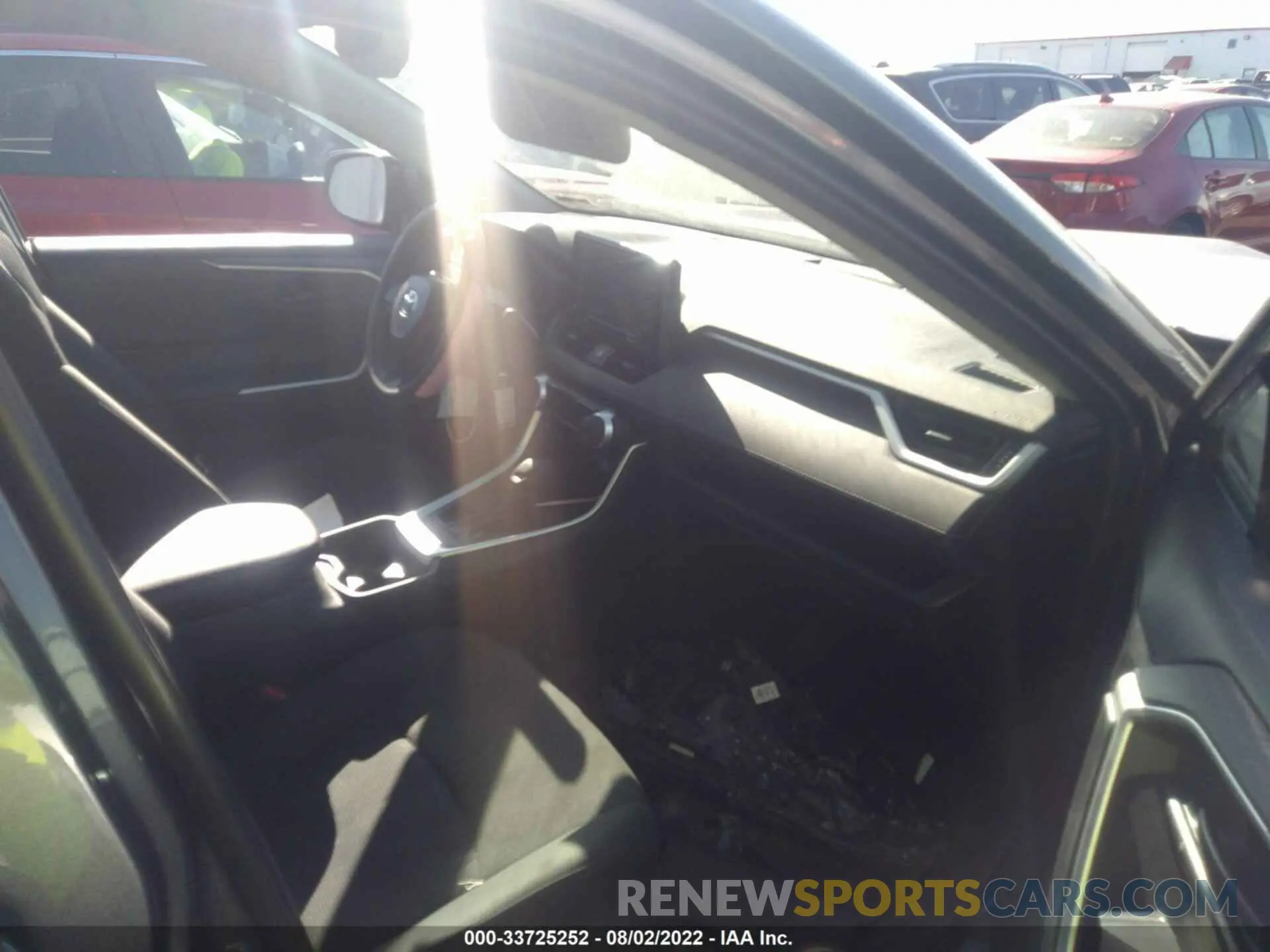 5 fotografías del automóvil dañado 2T3F1RFV6LC091792 TOYOTA RAV4 2020
