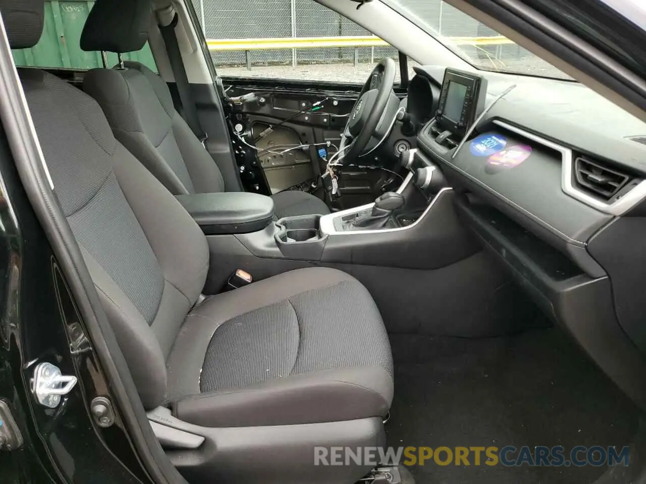 5 fotografías del automóvil dañado 2T3F1RFV6LC108994 TOYOTA RAV4 2020