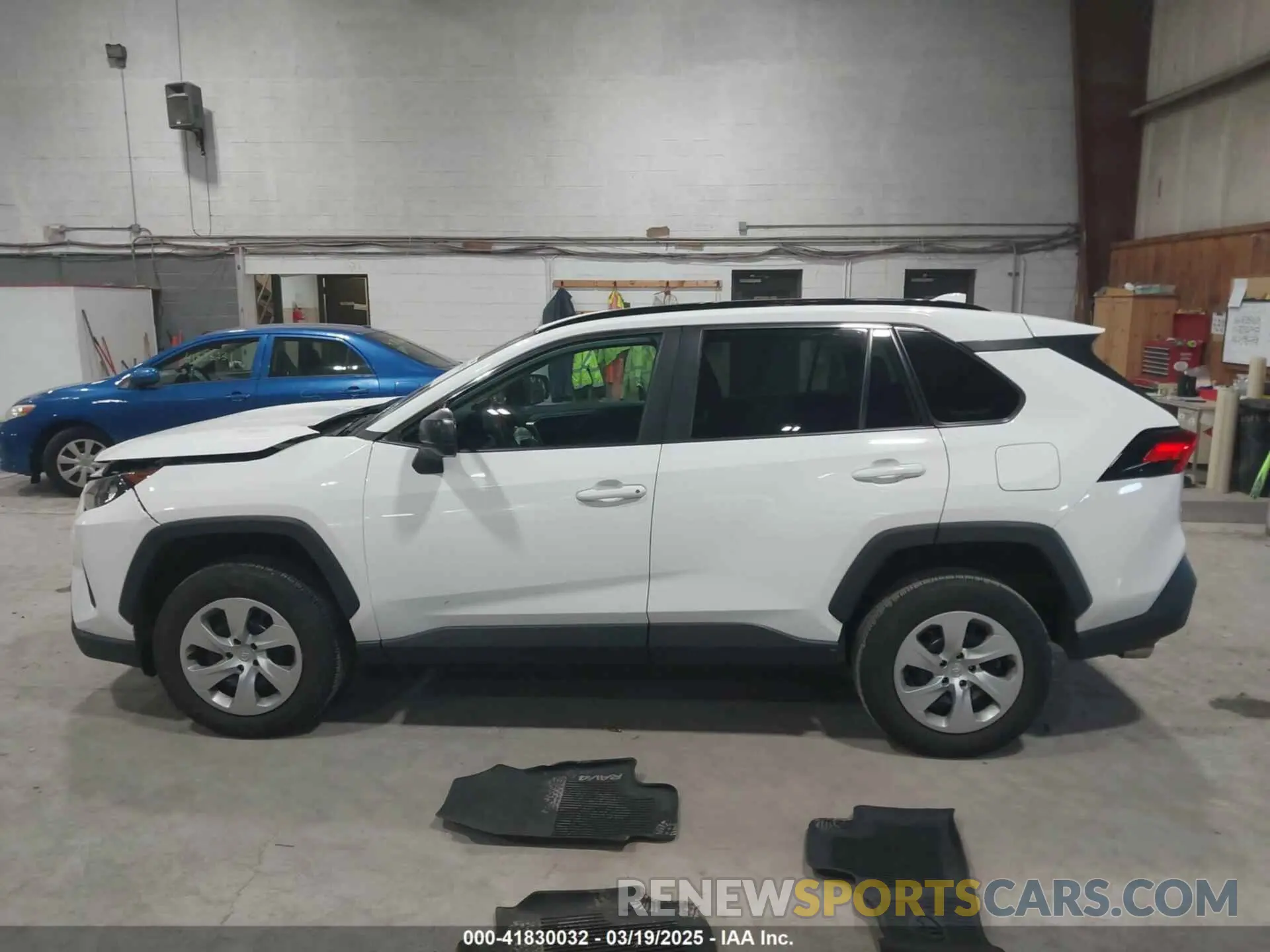 14 fotografías del automóvil dañado 2T3F1RFV6LW109724 TOYOTA RAV4 2020