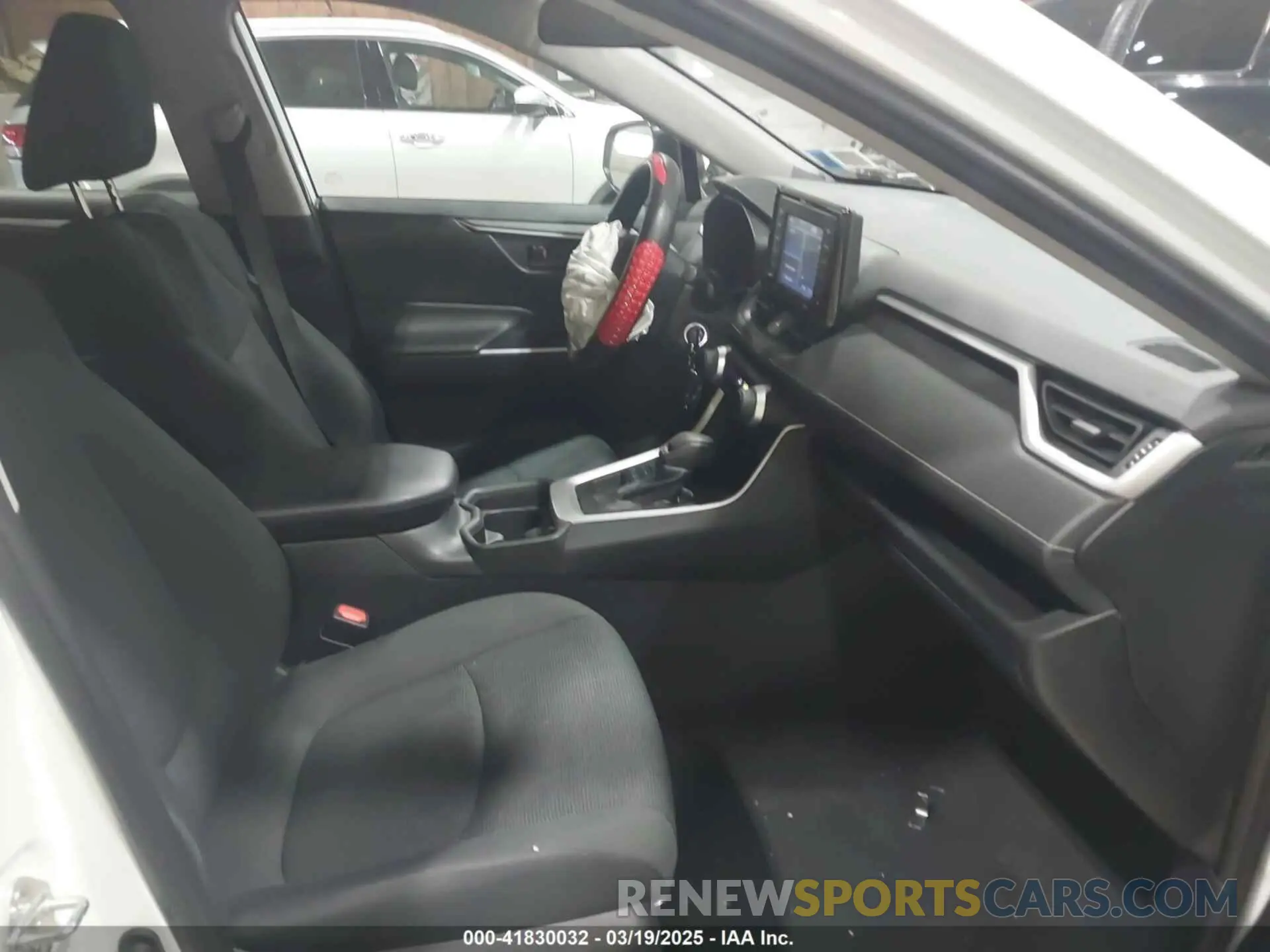 5 fotografías del automóvil dañado 2T3F1RFV6LW109724 TOYOTA RAV4 2020