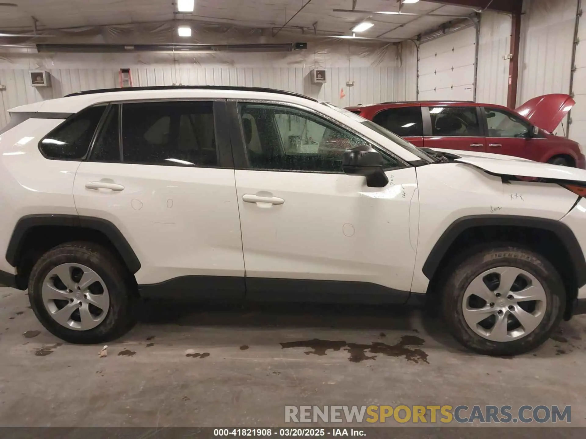 14 fotografías del automóvil dañado 2T3F1RFV9LC079233 TOYOTA RAV4 2020
