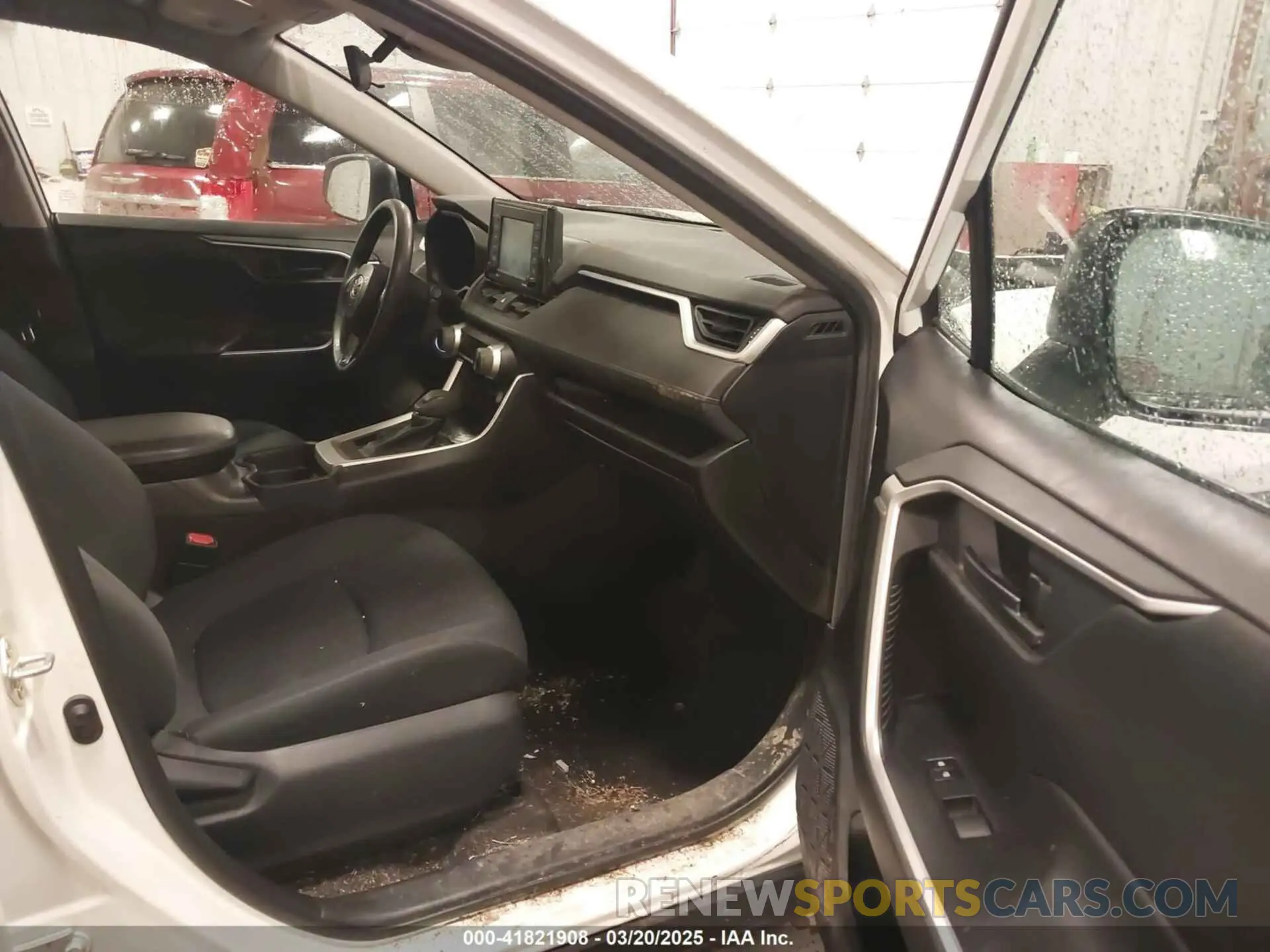 5 fotografías del automóvil dañado 2T3F1RFV9LC079233 TOYOTA RAV4 2020