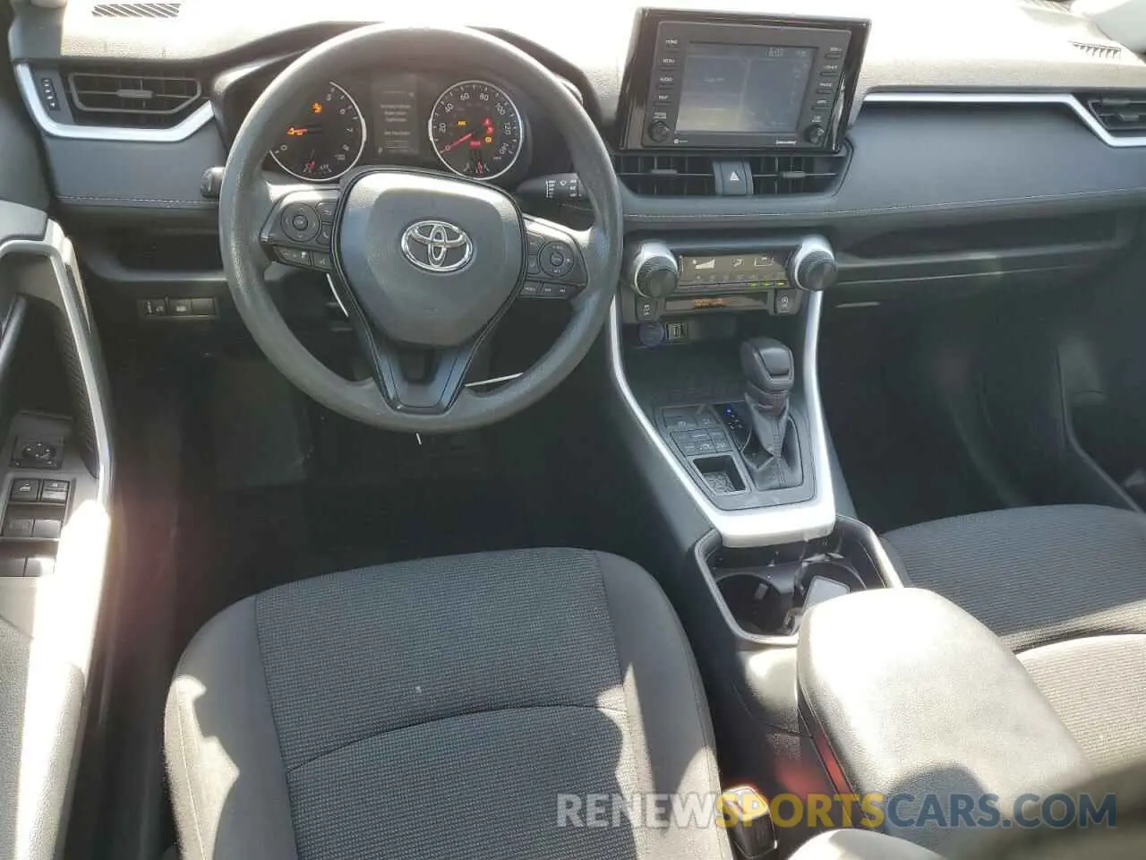8 fotografías del automóvil dañado 2T3F1RFV9LC101215 TOYOTA RAV4 2020