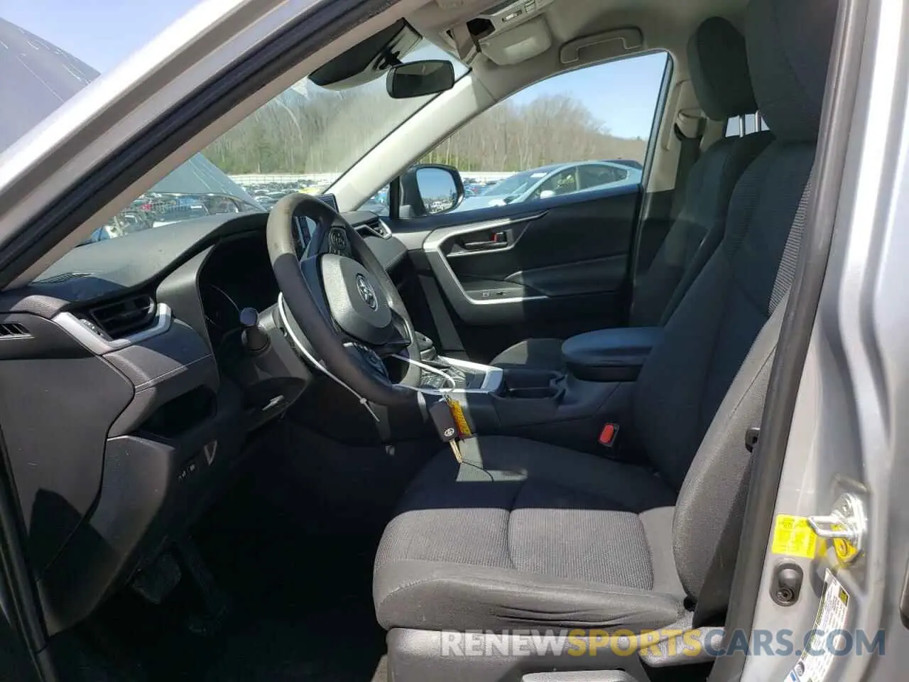 7 fotografías del automóvil dañado 2T3F1RFV9LW089310 TOYOTA RAV4 2020