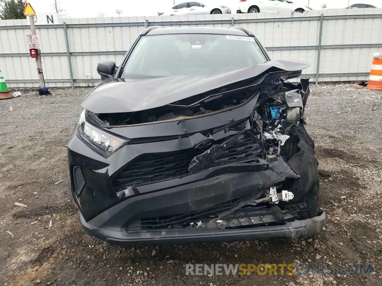 5 fotografías del automóvil dañado 2T3F1RFVXLC107010 TOYOTA RAV4 2020