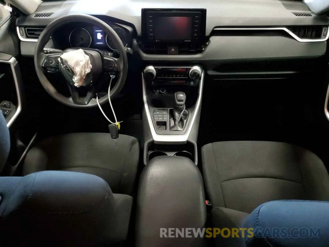 8 fotografías del automóvil dañado 2T3F1RFVXLC136667 TOYOTA RAV4 2020