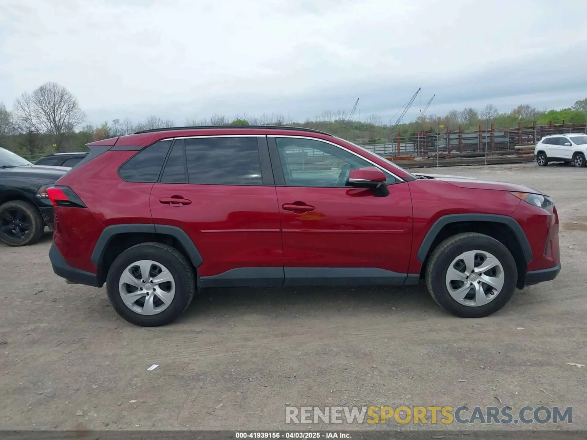 13 fotografías del automóvil dañado 2T3G1RFV0LC106162 TOYOTA RAV4 2020