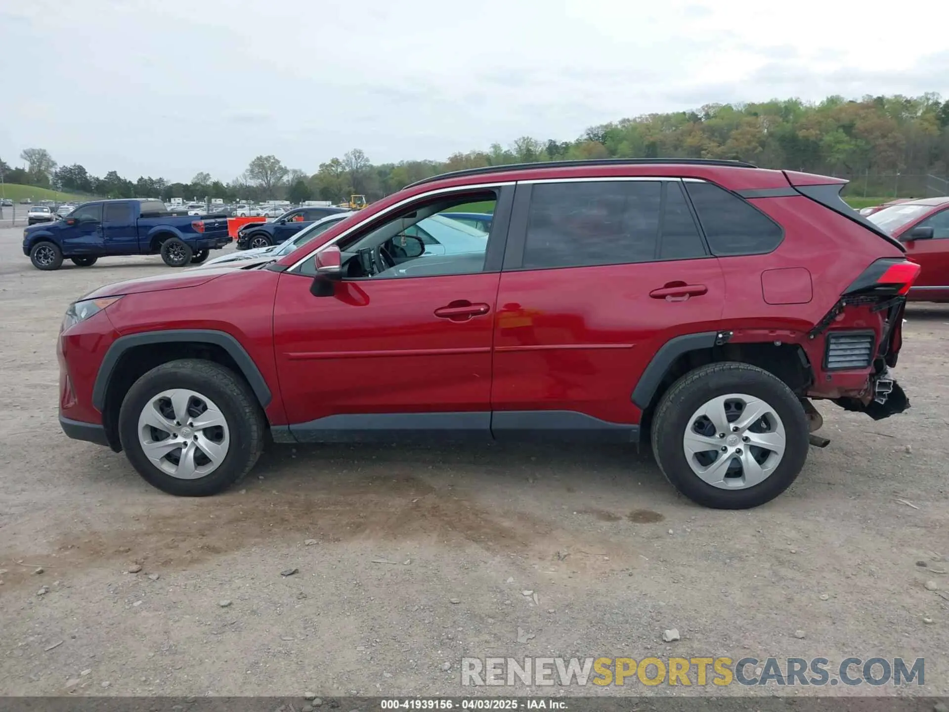 14 fotografías del automóvil dañado 2T3G1RFV0LC106162 TOYOTA RAV4 2020