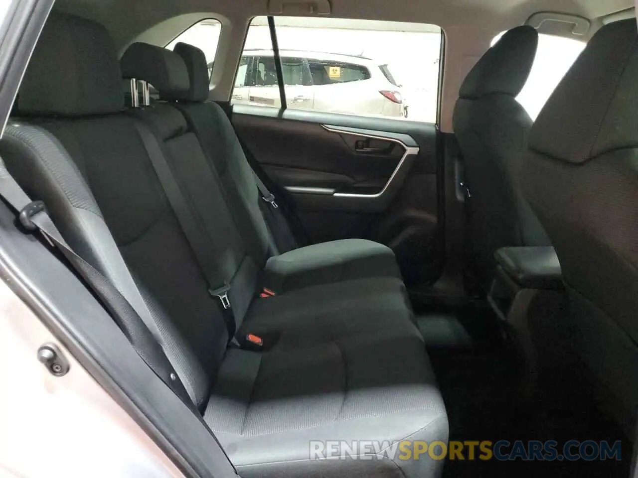 11 fotografías del automóvil dañado 2T3G1RFV1LW099477 TOYOTA RAV4 2020