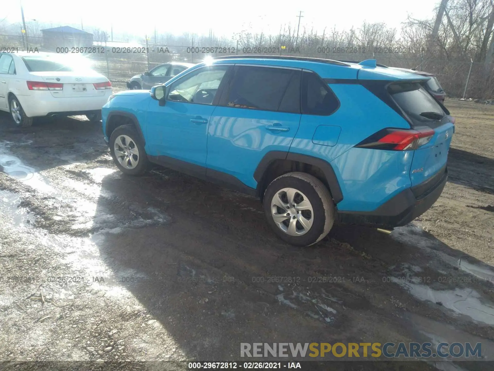 3 fotografías del automóvil dañado 2T3G1RFV3LW090022 TOYOTA RAV4 2020