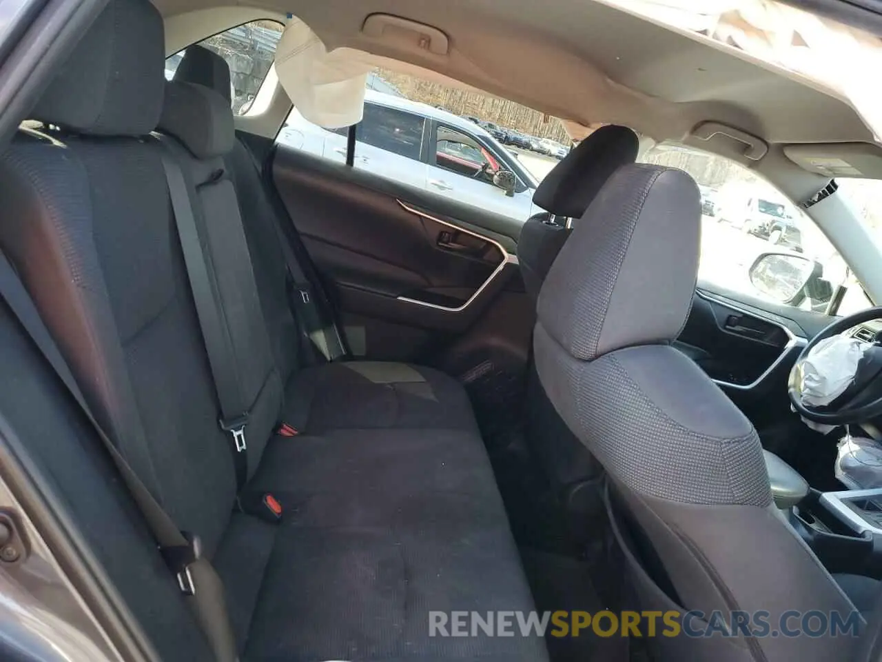 11 fotografías del automóvil dañado 2T3G1RFV6LW127371 TOYOTA RAV4 2020