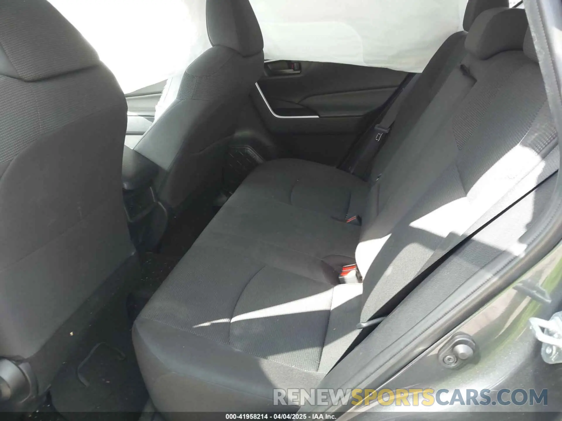 8 fotografías del automóvil dañado 2T3G1RFV6LW137656 TOYOTA RAV4 2020
