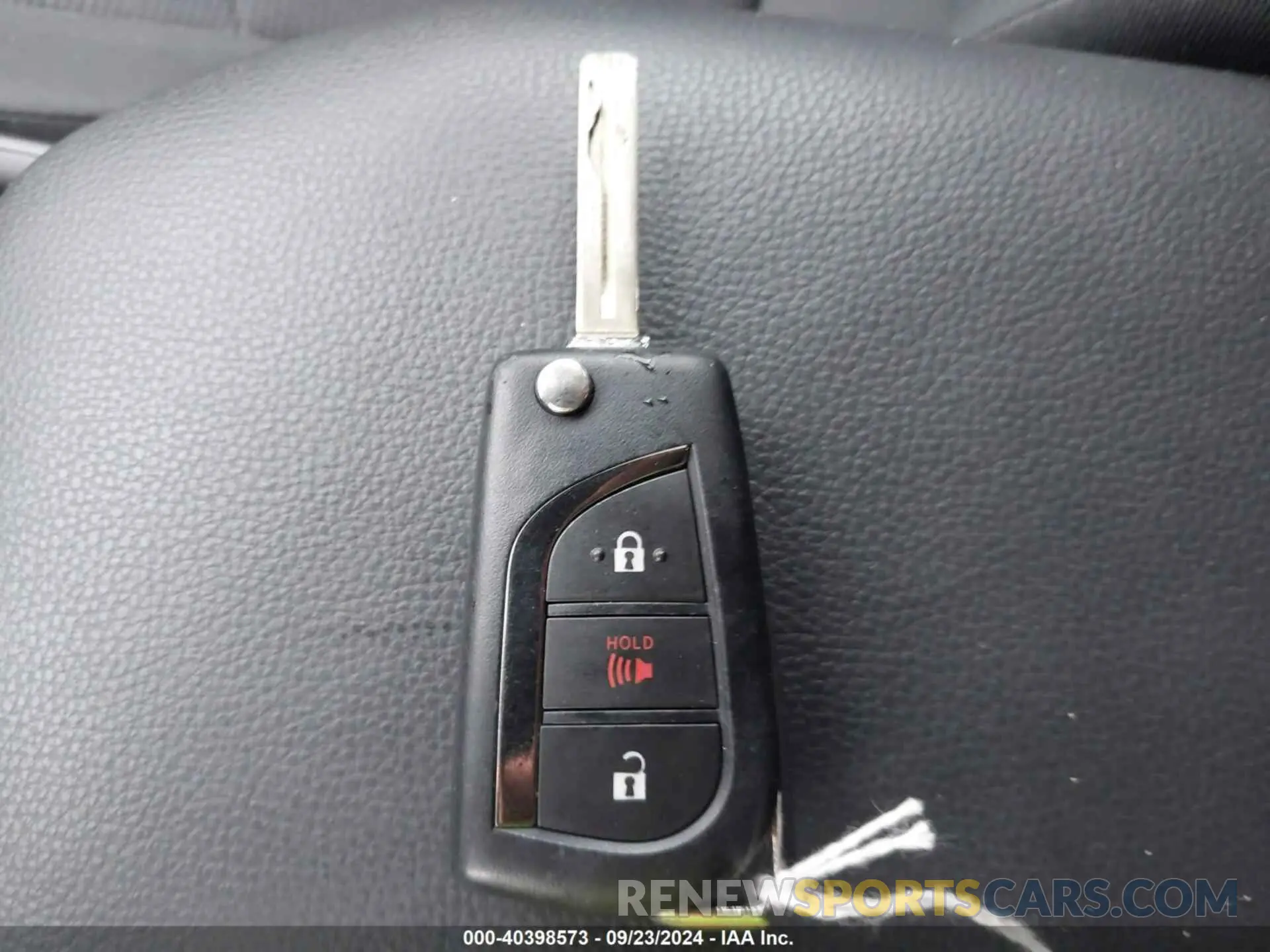 11 fotografías del automóvil dañado 2T3G1RFVXLW121301 TOYOTA RAV4 2020