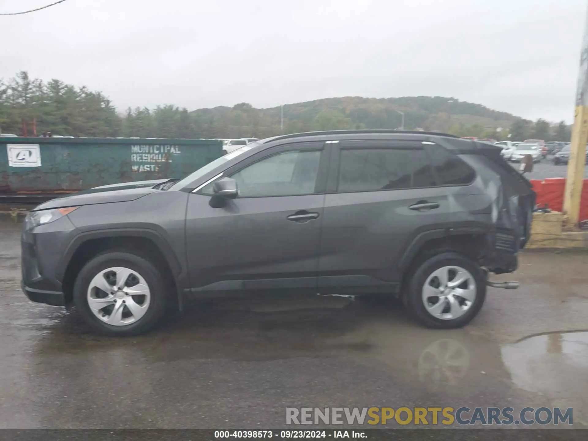 15 fotografías del automóvil dañado 2T3G1RFVXLW121301 TOYOTA RAV4 2020