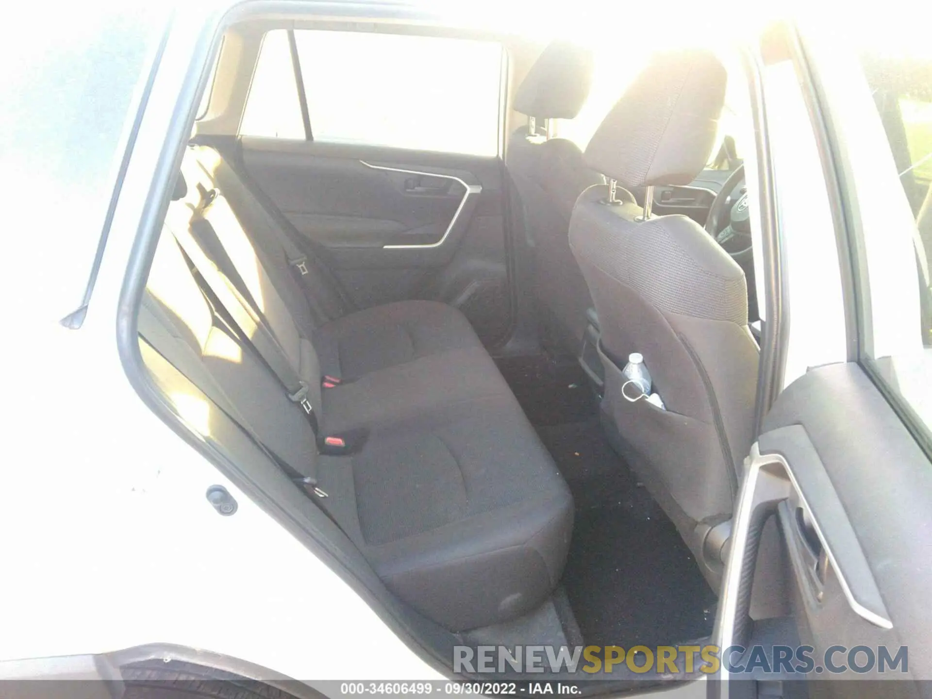 8 fotografías del automóvil dañado 2T3H1RFV0LC035758 TOYOTA RAV4 2020